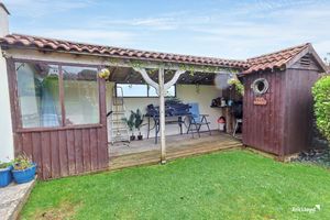 Photo 16- click for photo gallery